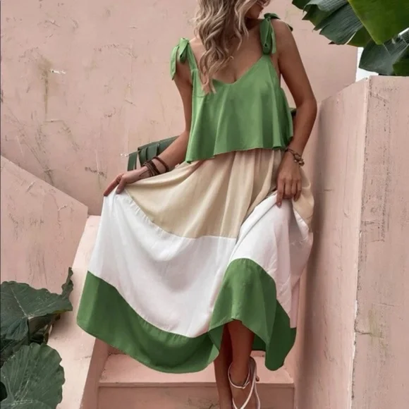 Bohemian Color Block Maxi Dress - Picture 12 of 12